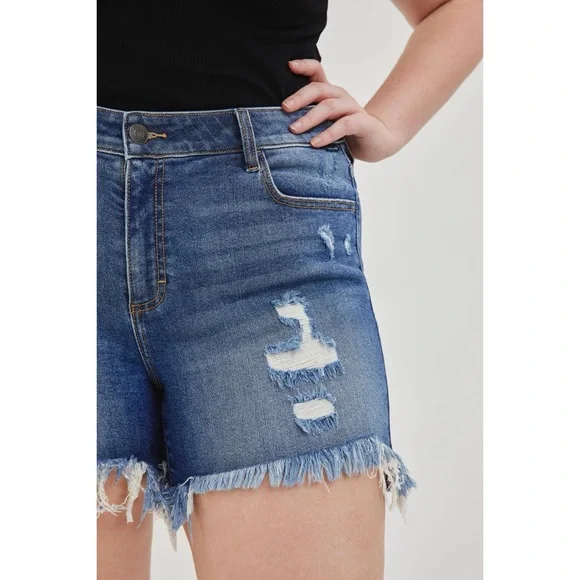 Cello Curvy Boyfriend Shorts with Uneven Fray Hem - Picture 5 of 5